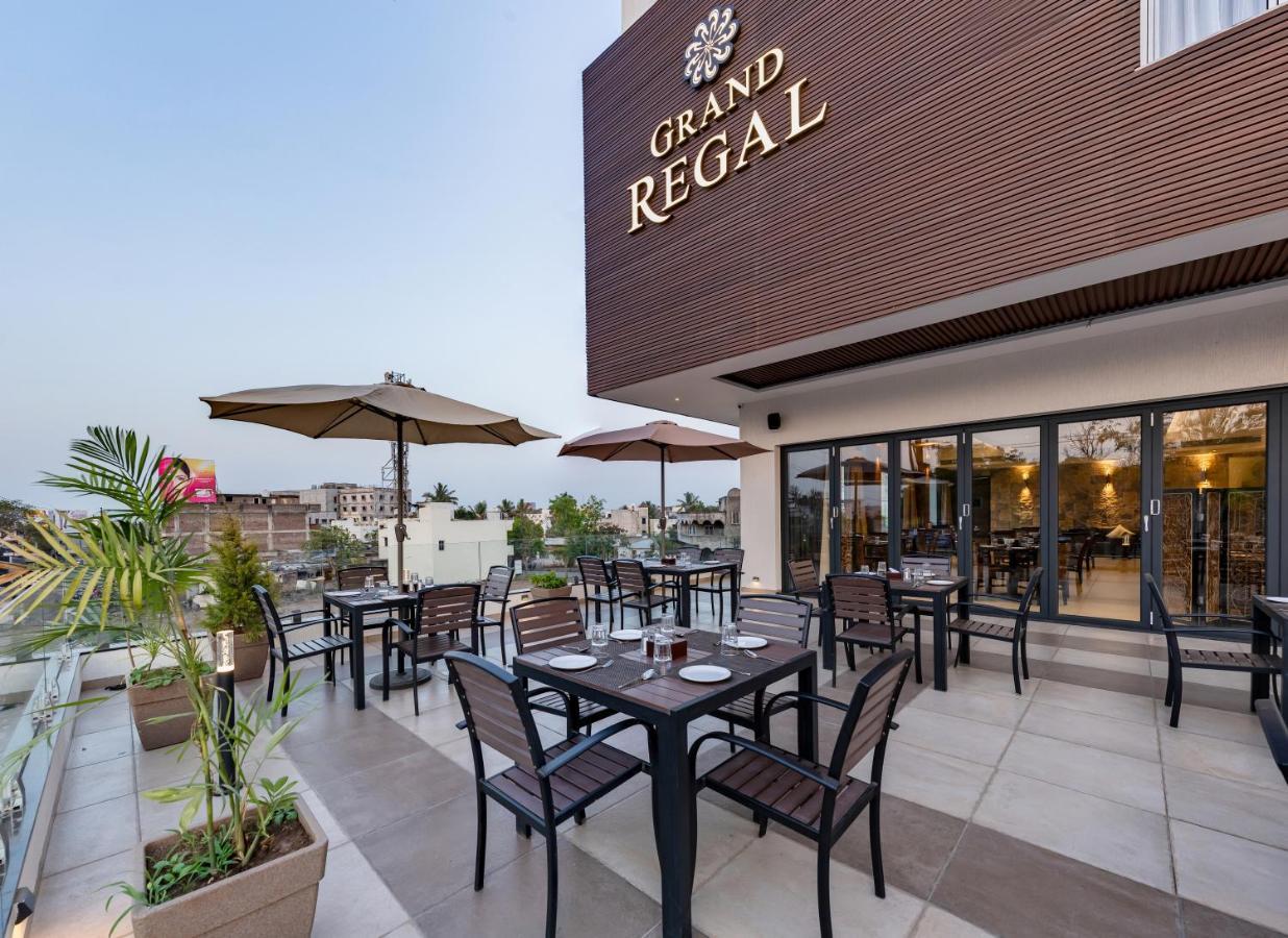 Отель Grand Regal Chandoli Экстерьер фото